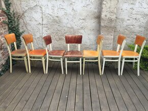 Oblíbené židle TON / Thonet, k dispozici více kusů - 2