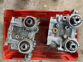 Subaru Impreza WRX STi Spec C hlavy W20 - 2