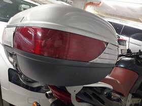 Originál zadní kufr Aprilia Pegaso Cube i s držákem ad. - 2