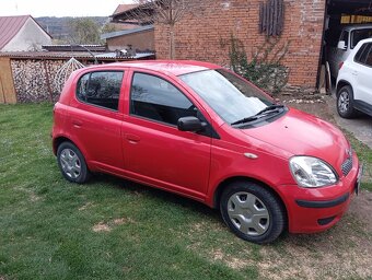 Toyota Yaris 1.0-48kw - 2