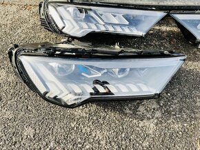 Audi Q7 4M facelift S-line kapota světla blatníky nárazník - 2