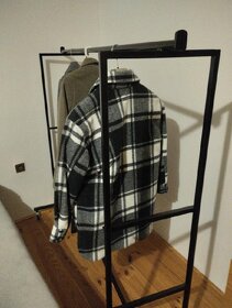 Stojan na oblečení - 2