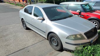 Škoda Octavia 2 (REZERVACE) - 2