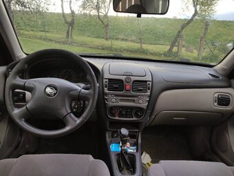 Nissan Almera N16 1.5 66kw - 2