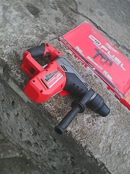 Milwaukee M18 CHM-0 (SDS-Max) Aku vrtací a bourací kladivo - 2