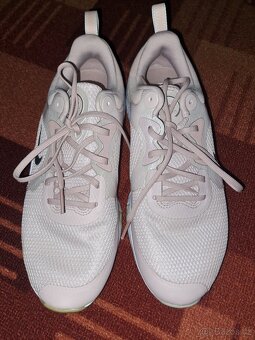 Vel 38, 5nove - 2