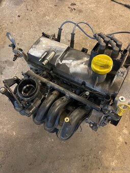DACIA SANDERO-LOGAN 1.4 MPi-55Kw—-MOTOR K7J A 710 - 2