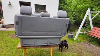 Volkswagen t5 multivan sedačka - 2