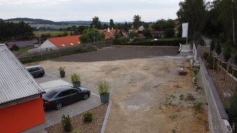 Pronájem skladových / výrobních prostor 825 m² – 10 minut od - 2