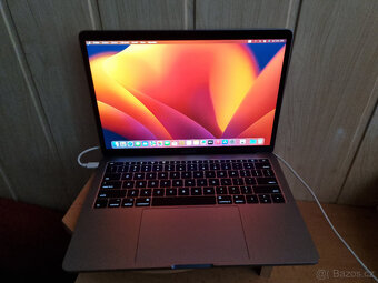 Macbook Pro 13 Retina (2017) - 2