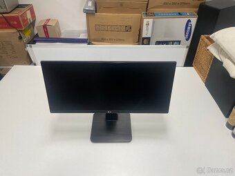 LG 29UB55 - B - 2 ks - 2