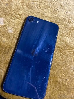 iPhone SE 2023 - 2