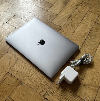 MacBook Air M1 – 16GB RAM / 256GB SSD – Space Grey - 2