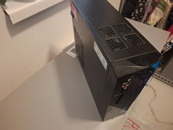 Stolní mi PC - 2