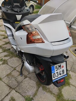 SKUTR JONWAY-WING 125 GTS předěláno na 150ccm r.v.2016 - 2
