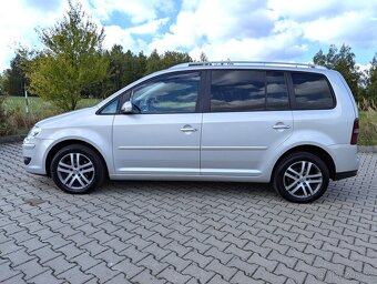 VW Touran 1.9TDi 77kw Highline, DSG, tažné, 2009, Webasto - 2