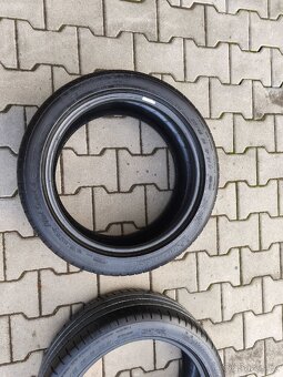 Prodám letní pneu Michelin 215/45 R17 91W - 2