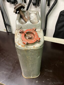 Válečný kanystr USA G - 2