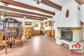 Prodej rodinného domu, pozemek 9.722 m2, obec Ludvíkov, okre - 2