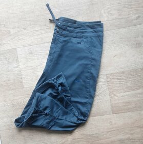 Kalhoty Nike se spadlým sedem - 2