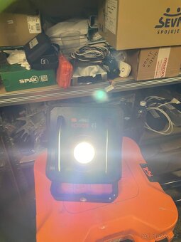 Aku svetlo bosch GLI 18V-4000c professional - 2