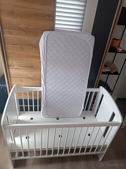 Postýlka vč. matrace, žirafa, dřevěná - 2