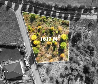 Pozemek 1617 m² se stavebním povolením a projektem od vítěze - 2