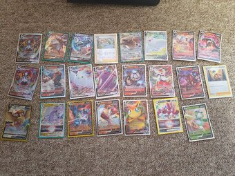 Set na hraní pokémon + karty + box + album - 2