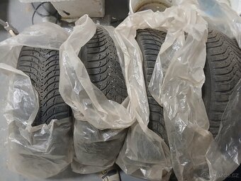 Prodám sadu zimních pneumatik - 2