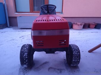 Zahradní traktůrek - 2