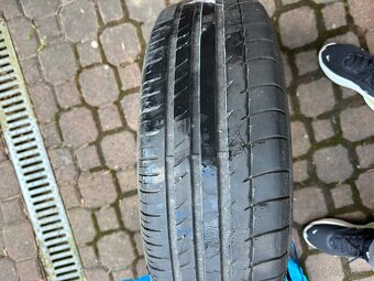 2х pneumatiky (195/65R15) - 2