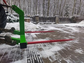 Nosič balíků -hroty na baliky - 2