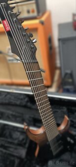 Prodám 8mi strunnou el. kytaru - 2