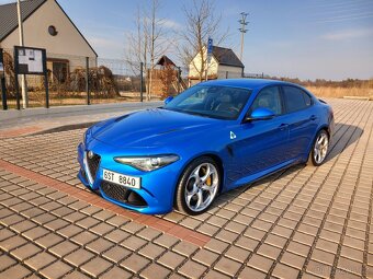 Alfa Romeo Giulia Quadrifoglio (QV) - 2