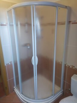 Sprchový kout + panel k vaničce - 2