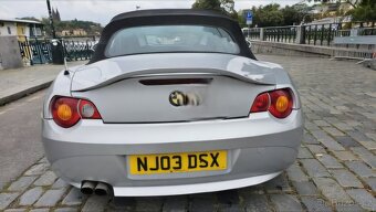 BMW Z4 E85 2.5, manual, pravostranna - 2