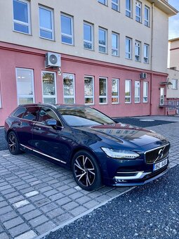 Volvo V90 2.0/110kw D3, Inscription, AWD, zánovní vůz - 2