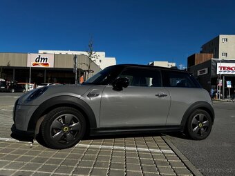 Mini Cooper SE (Elektric) Essential 2022 - 2