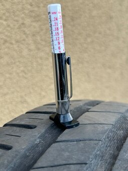 Letní sada Uniroyal 235/50/18 R18 - 2