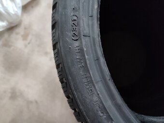Zimní pneu Hankook 215 /40R18 - 2