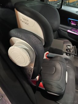 Autosedačka Britax Römer Kidfix XP 2019 Cosmos Black - 2