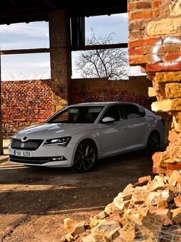 Superb 3 2.0 TDI, 4x4 Style Plus - 2