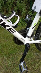 Pánské kolo Maxbike Naryn 22" C400 - 2