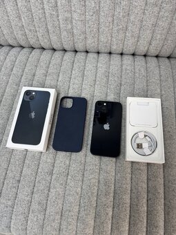 iPhone 13 Černý 128GB 100% Baterie - 2