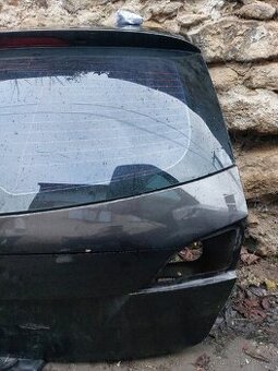Dveře páte
Mazda 6 gh 2008 - 2012 kombi - 2