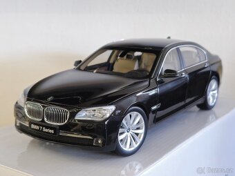 BMW 750LI 1:18 kyosho - 2