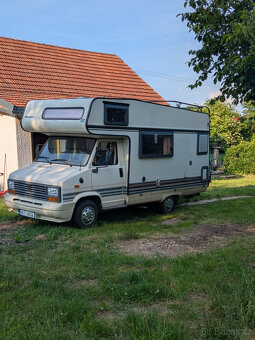 Obytný vůz Peugeot J5 2.5 TD Burstner Camper - 2