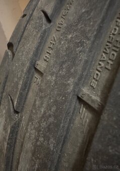 Letní pneu 225/40 R18 - 2