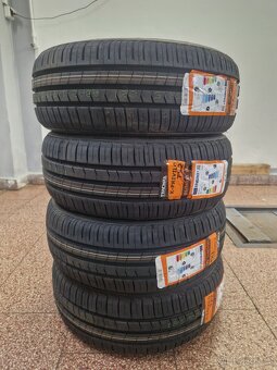 4x Nove letni pneu 185/55/15....82V  Tracmax - 2