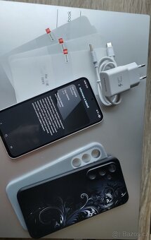 Samsung S23Fe v perfektním stavu s kryty a ochranou displeje - 2